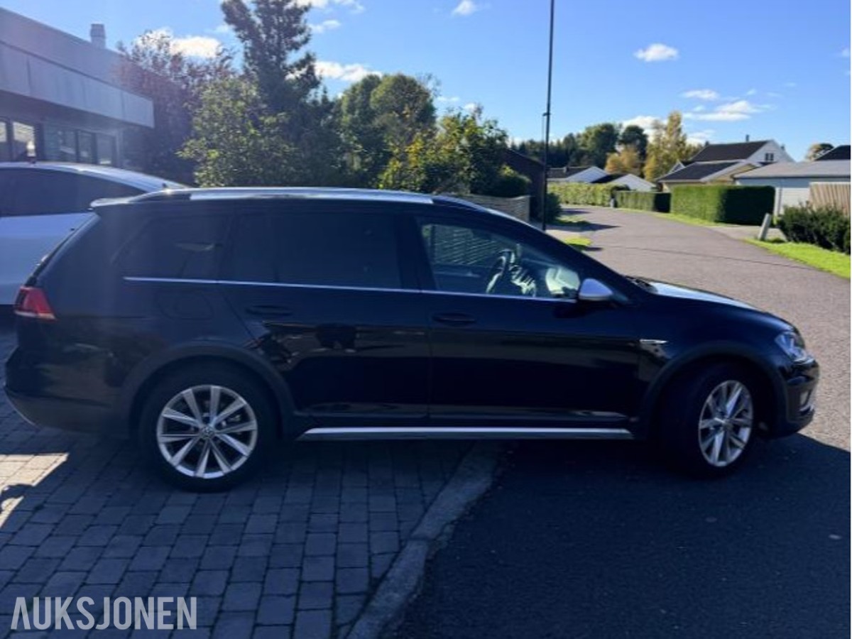 2016 Volkswagen Golf 2.0 DIESEL 150HK 4MOTION AUTOMAT ACC, KAMERA, NAVI