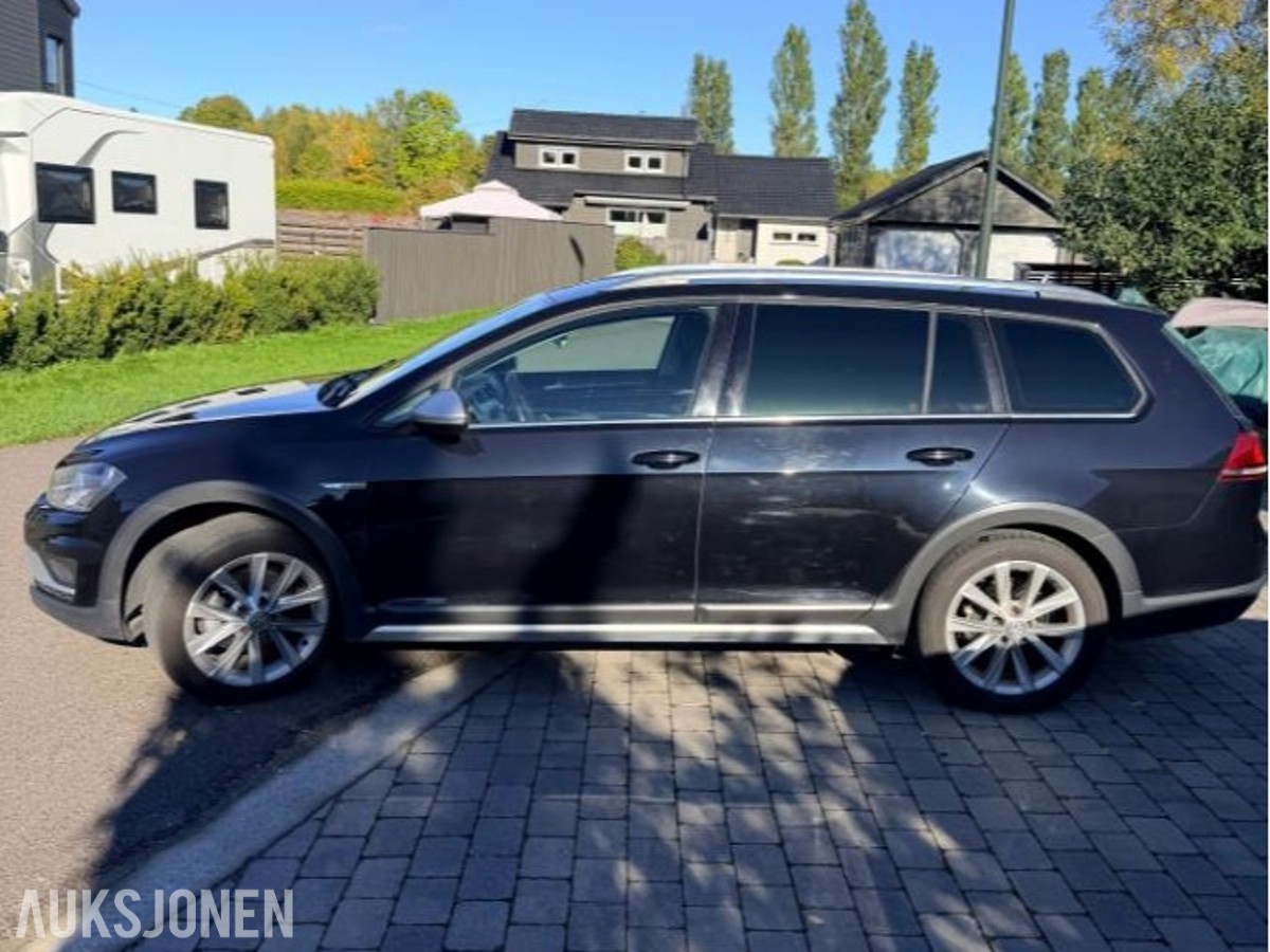 2016 Volkswagen Golf 2.0 DIESEL 150HK 4MOTION AUTOMAT ACC, KAMERA, NAVI