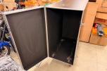 Skumkanon med pumpe, væskebeholder og flightcase på hjul