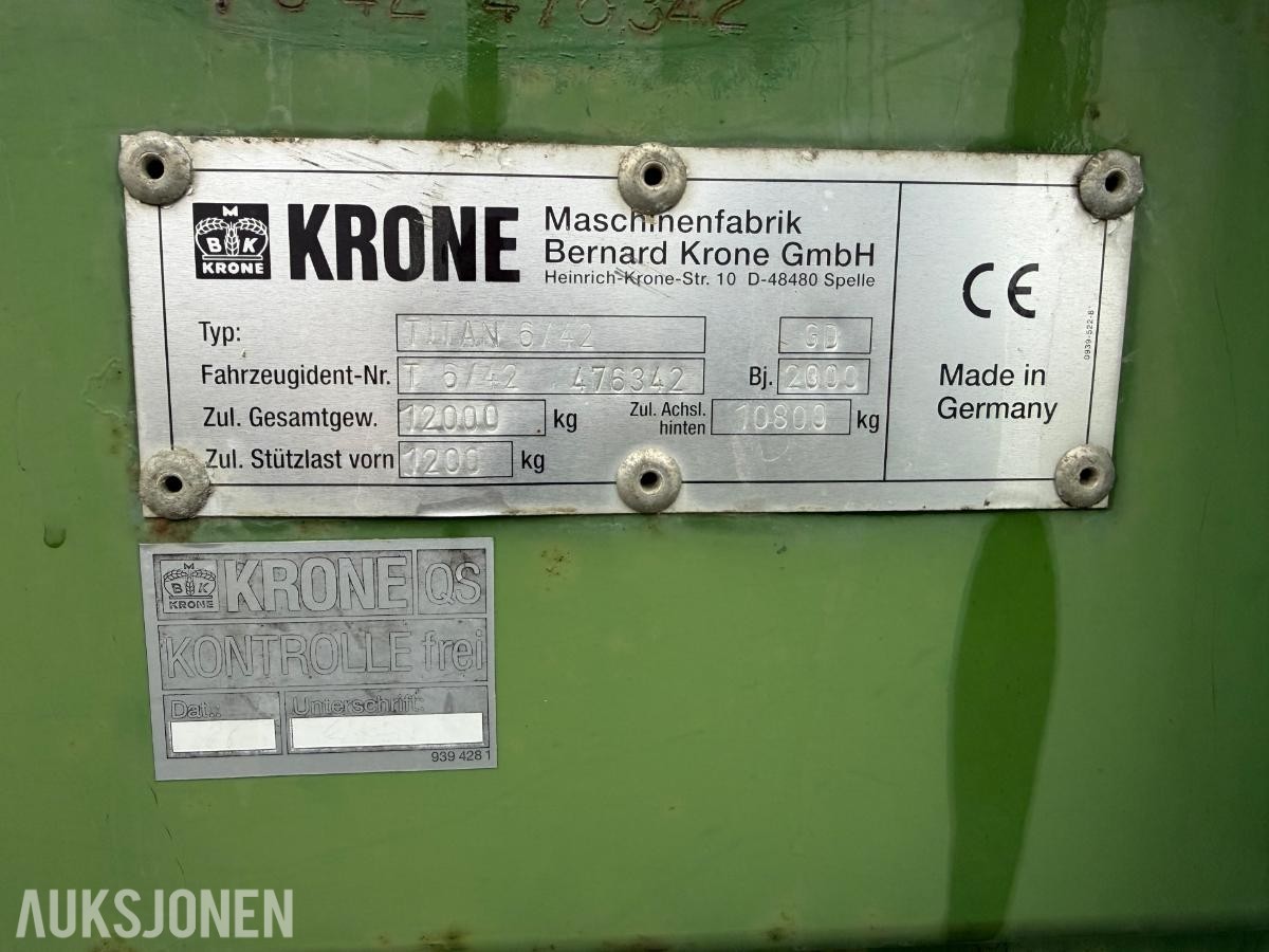 2000 Krone Titan 6/42 Pickupvogn, 35 kniver, 2 utmatervalser