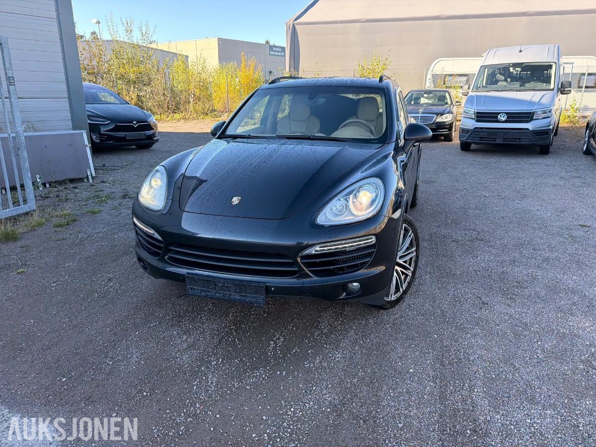 2011 PORSCHE CAYENNE, 3.0D 240HK,18-VEIS,SOLTAK,PCM,BOSE,EU-OK 3-28, 293000KM