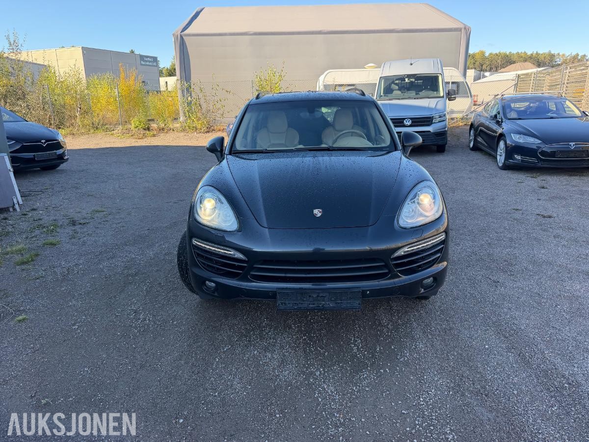 2011 PORSCHE CAYENNE, 3.0D 240HK,18-VEIS,SOLTAK,PCM,BOSE,EU-OK 3-28, 293000KM
