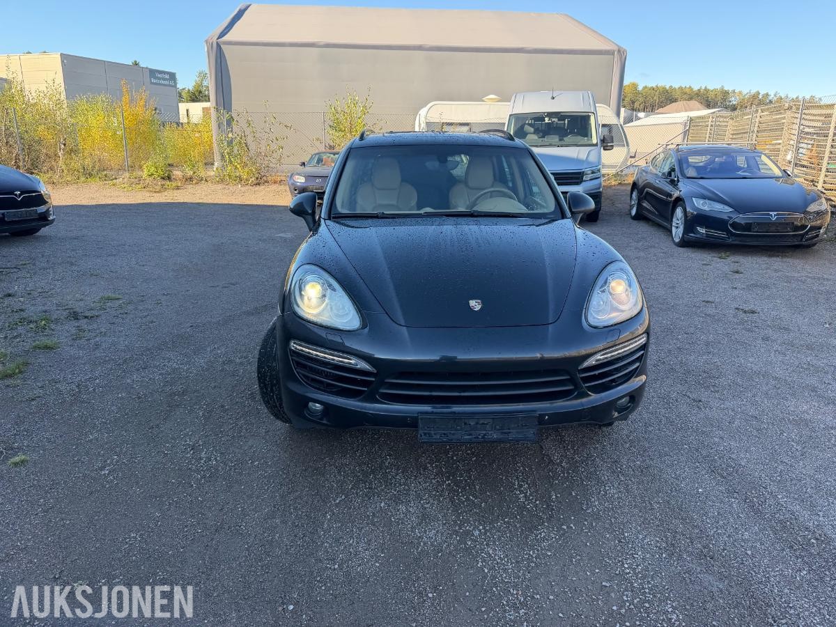 2011 PORSCHE CAYENNE, 3.0D 240HK,18-VEIS,SOLTAK,PCM,BOSE,EU-OK 3-28, 293000KM