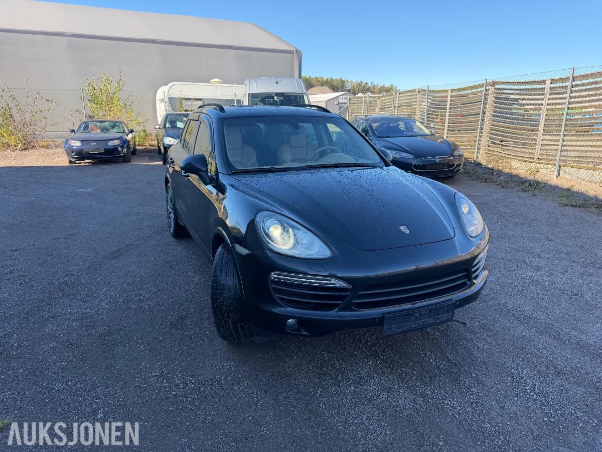 2011 PORSCHE CAYENNE, 3.0D 240HK,18-VEIS,SOLTAK,PCM,BOSE,EU-OK 3-28, 293000KM