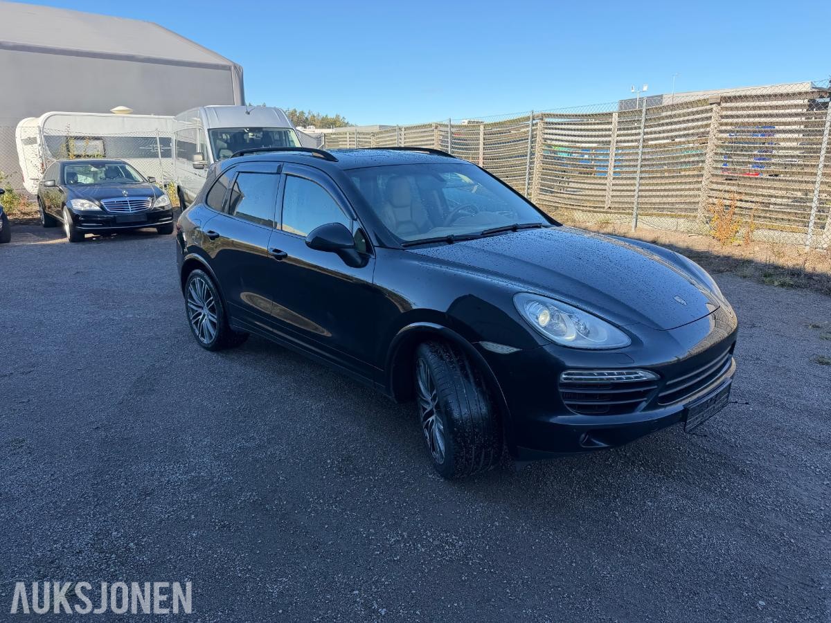 2011 PORSCHE CAYENNE, 3.0D 240HK,18-VEIS,SOLTAK,PCM,BOSE,EU-OK 3-28, 293000KM