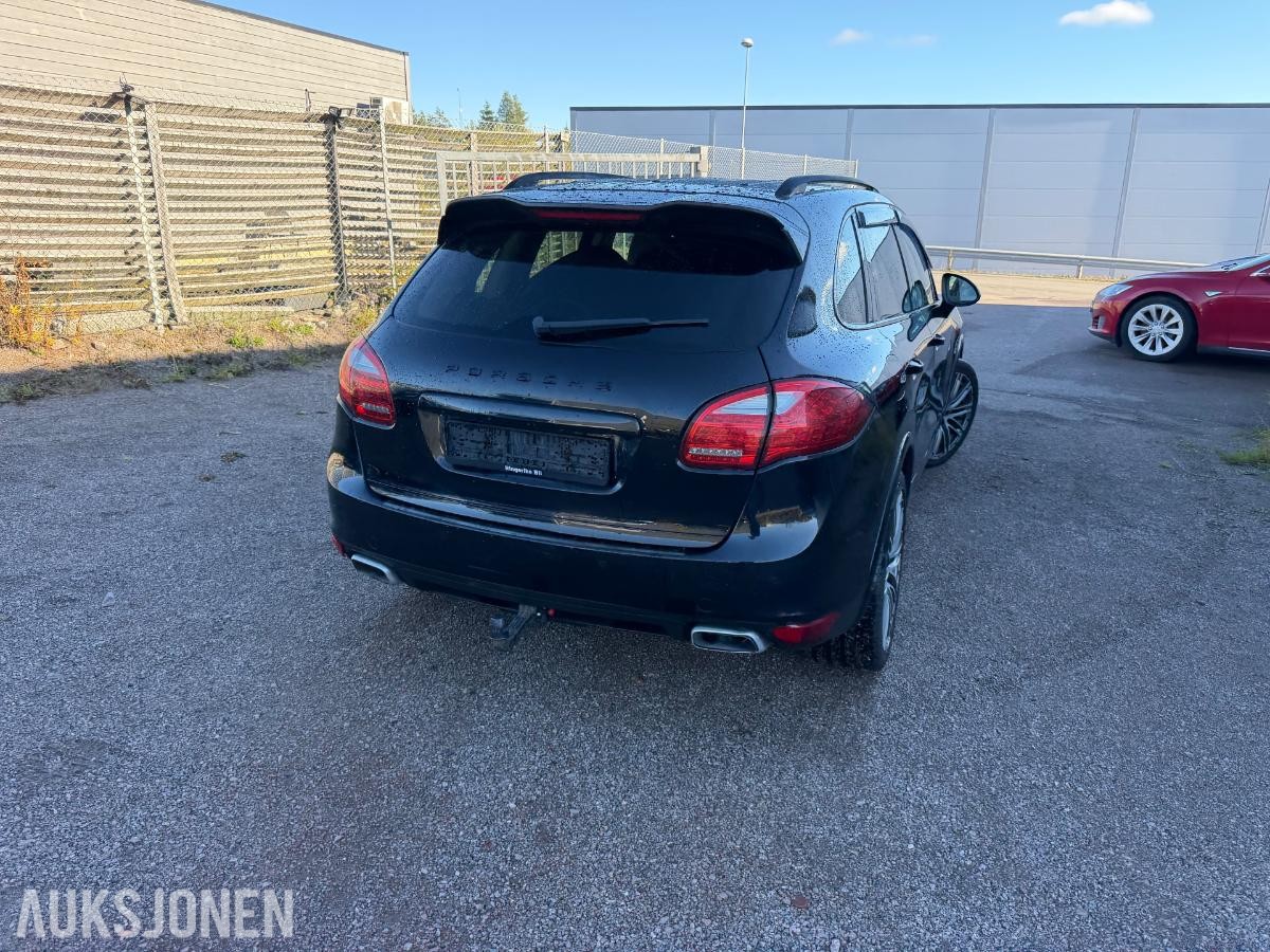 2011 PORSCHE CAYENNE, 3.0D 240HK,18-VEIS,SOLTAK,PCM,BOSE,EU-OK 3-28, 293000KM