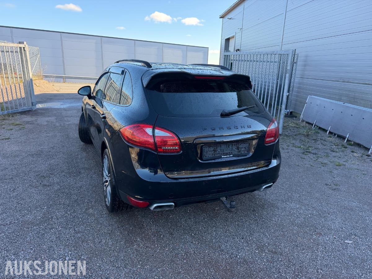 2011 PORSCHE CAYENNE, 3.0D 240HK,18-VEIS,SOLTAK,PCM,BOSE,EU-OK 3-28, 293000KM