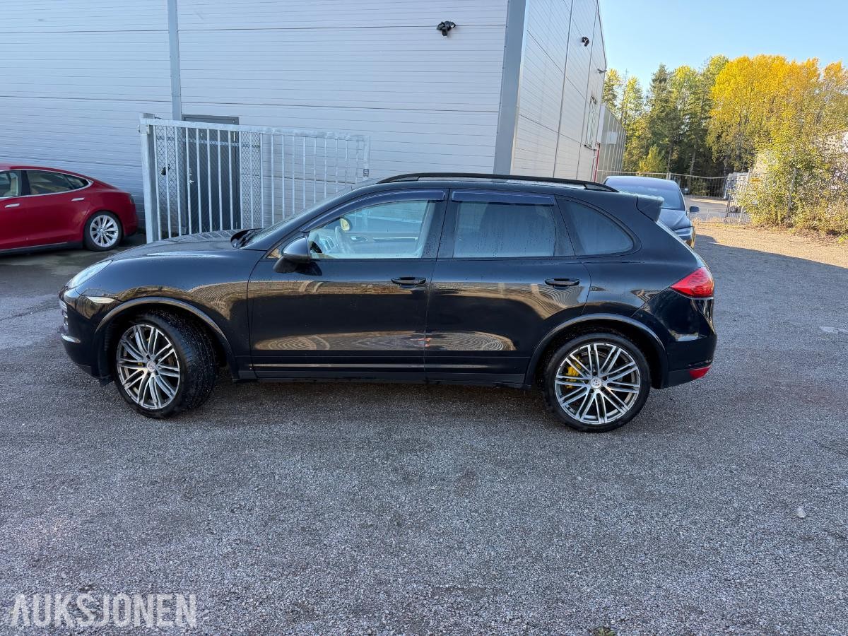 2011 PORSCHE CAYENNE, 3.0D 240HK,18-VEIS,SOLTAK,PCM,BOSE,EU-OK 3-28, 293000KM
