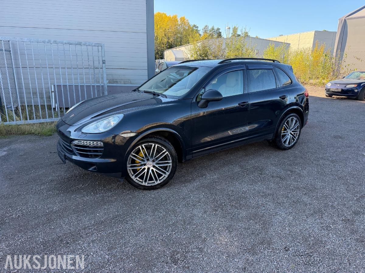 2011 PORSCHE CAYENNE, 3.0D 240HK,18-VEIS,SOLTAK,PCM,BOSE,EU-OK 3-28, 293000KM