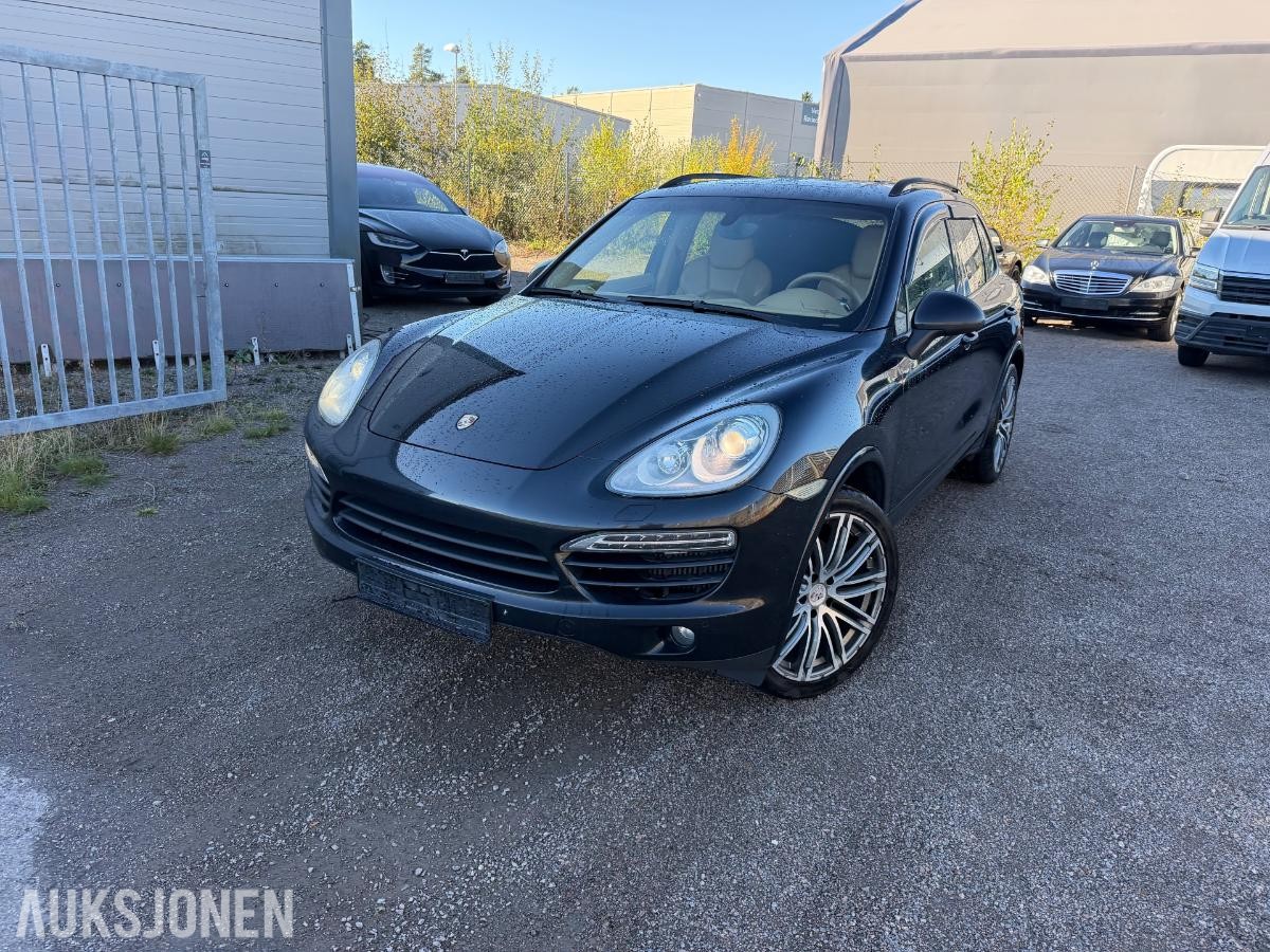 2011 PORSCHE CAYENNE, 3.0D 240HK,18-VEIS,SOLTAK,PCM,BOSE,EU-OK 3-28, 293000KM
