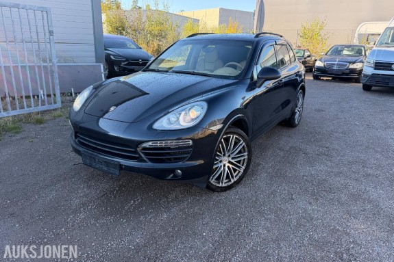 2011 PORSCHE CAYENNE, 3.0D 240HK,18-VEIS,SOLTAK,PCM,BOSE,EU-OK 3-28, 293000KM