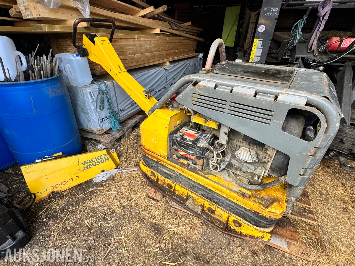 Wacker Neuson DPU 100-70 Vibroplate - Reversjerbar - 750 kg