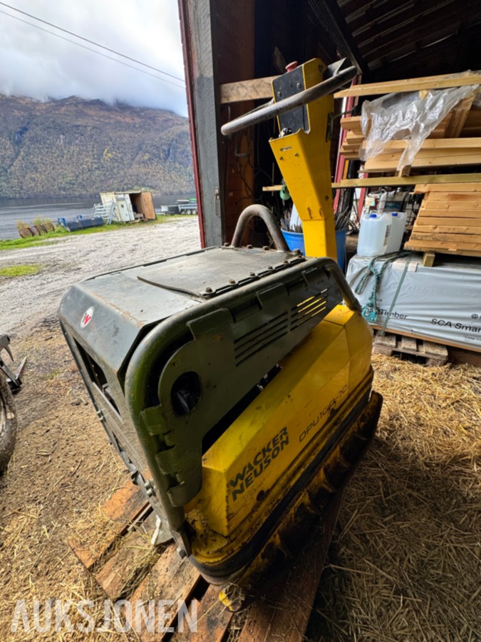 Wacker Neuson DPU 100-70 Vibroplate - Reversjerbar - 750 kg