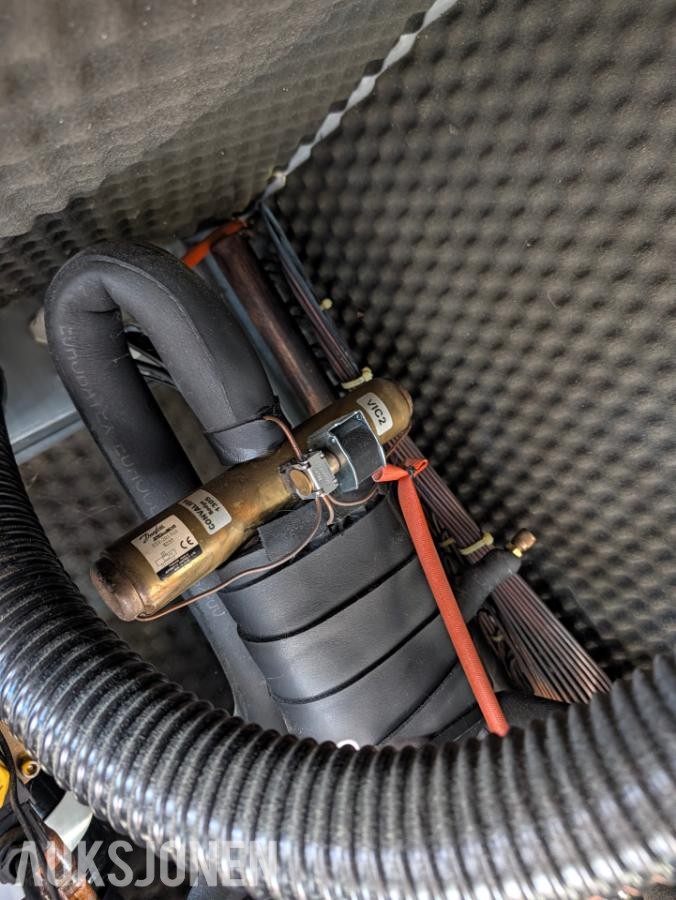 Aermec 129Kw varmepumpe NRL0600XH00T8ZZ