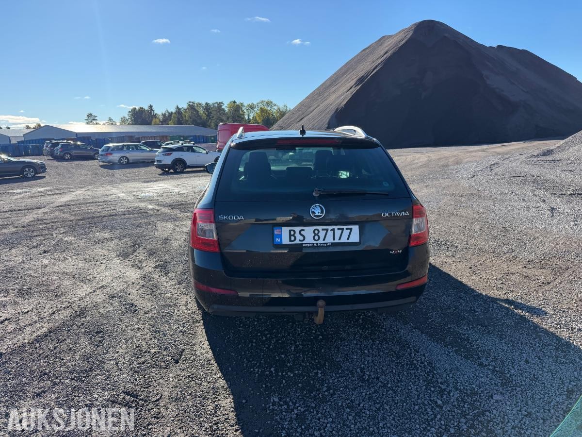 2014 Skoda OCTAVIA 1.6D 105HK,4x4,EU-OK 11-26,DAB+, 246000km