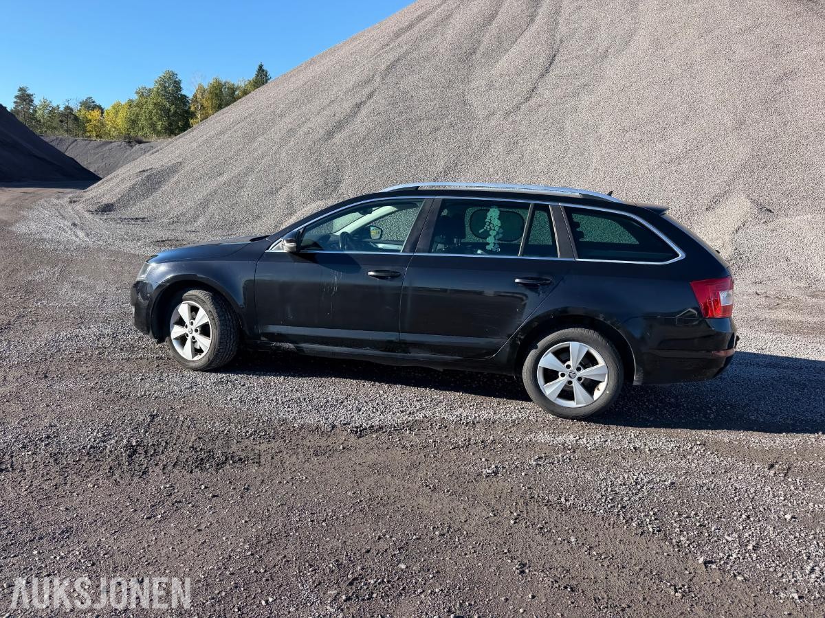 2014 Skoda OCTAVIA 1.6D 105HK,4x4,EU-OK 11-26,DAB+, 246000km