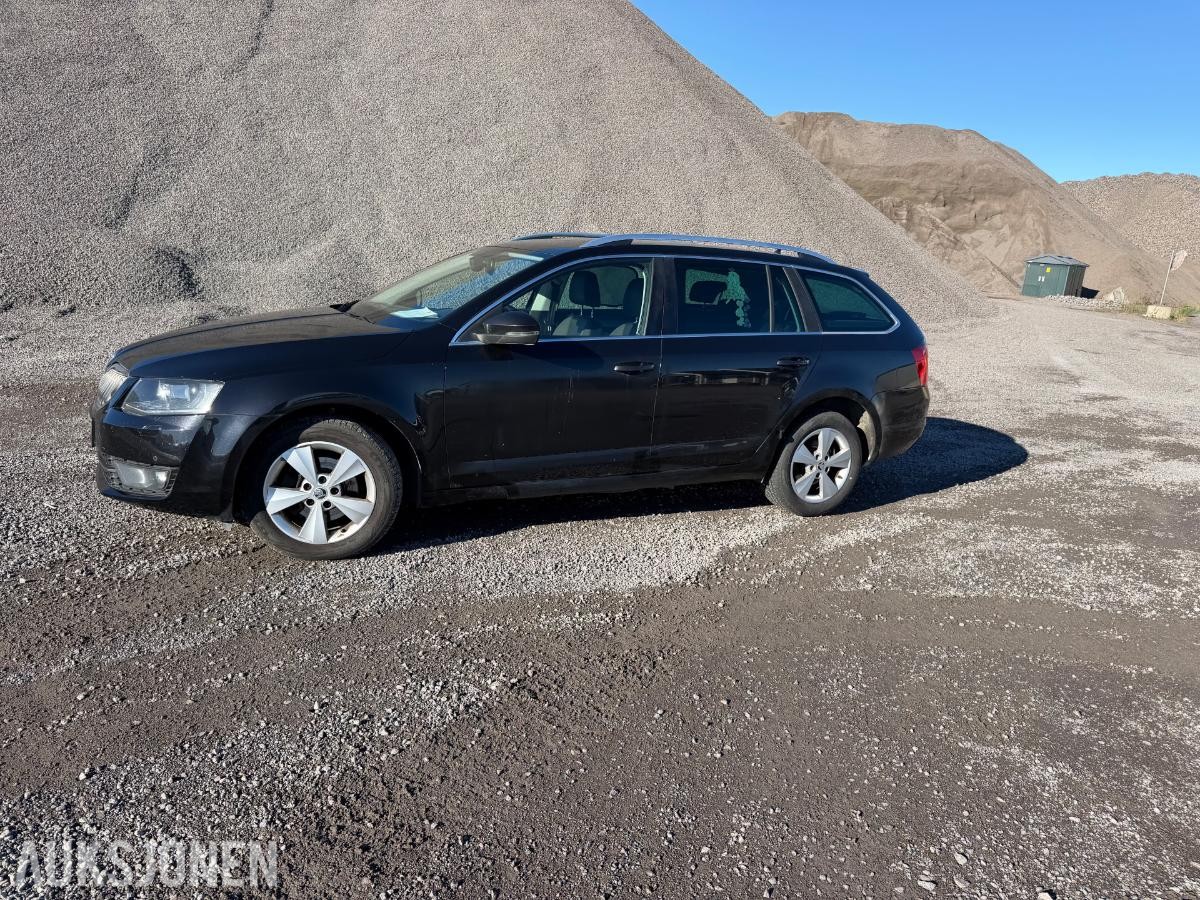 2014 Skoda OCTAVIA 1.6D 105HK,4x4,EU-OK 11-26,DAB+, 246000km