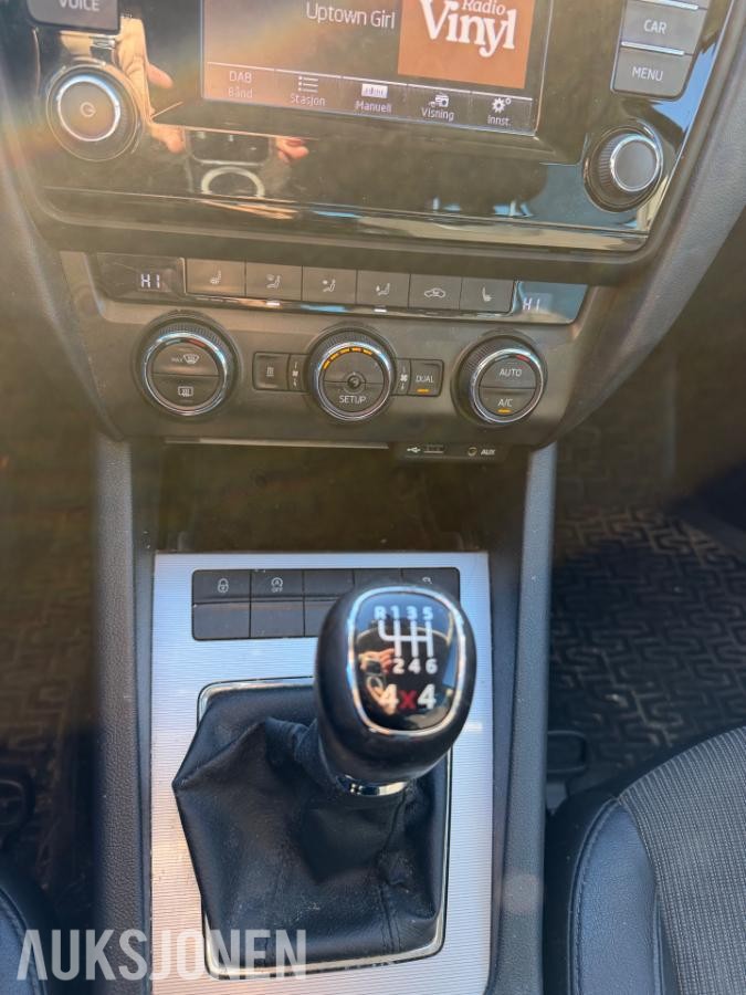 2014 Skoda OCTAVIA 1.6D 105HK,4x4,EU-OK 11-26,DAB+, 246000km
