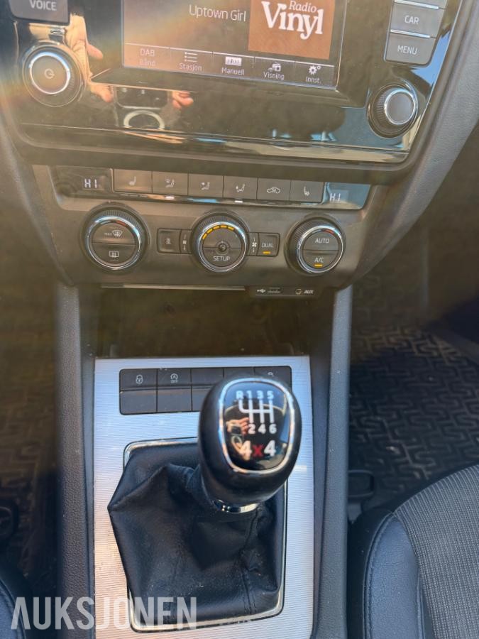 2014 Skoda OCTAVIA 1.6D 105HK,4x4,EU-OK 11-26,DAB+, 246000km