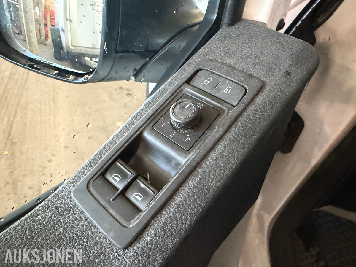 2018 VOLKSWAGEN TRANSPORTER 2,0 TDI 150HK 4MOTION AUTOMAT HENGERFESTE ACC