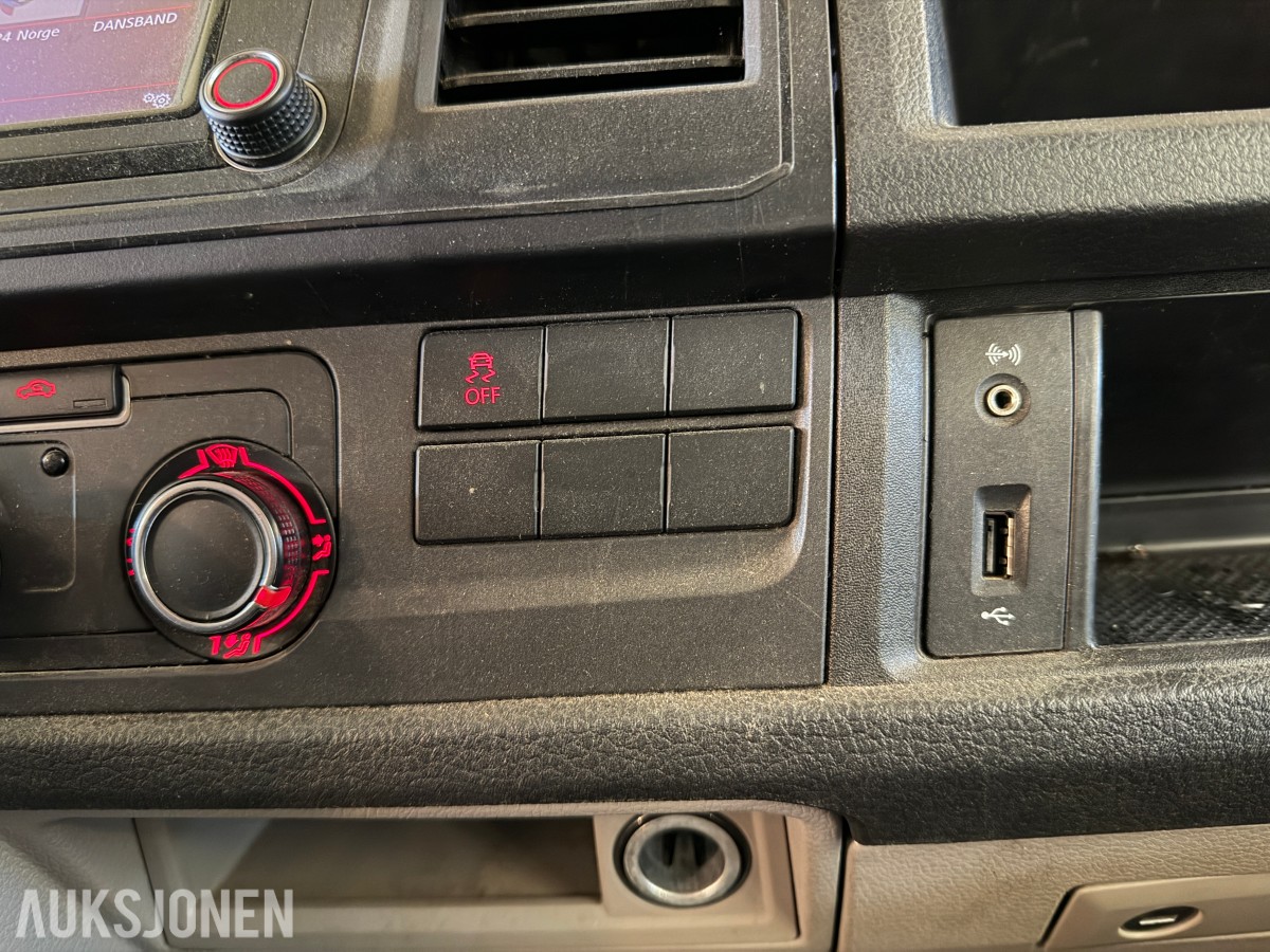 2018 VOLKSWAGEN TRANSPORTER 2,0 TDI 150HK 4MOTION AUTOMAT HENGERFESTE ACC
