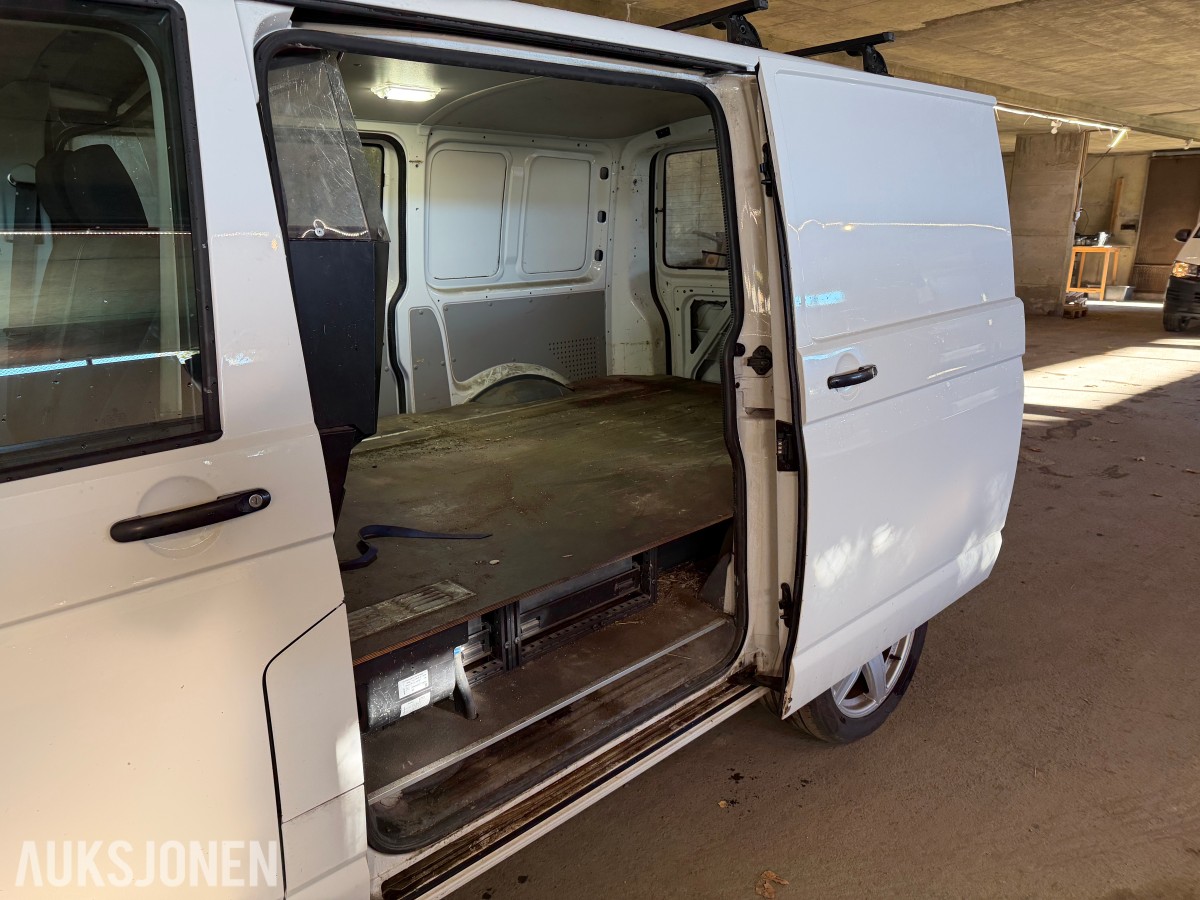 2018 VOLKSWAGEN TRANSPORTER 2,0 TDI 150HK 4MOTION AUTOMAT HENGERFESTE ACC