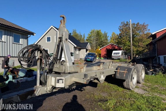2008 GIGANT HL 180 S - Krokløfthenger til traktor - 24 000 kg totalvekt - 18 250 kg nyttelast - Hydraulisk krokarm - Galvanisert