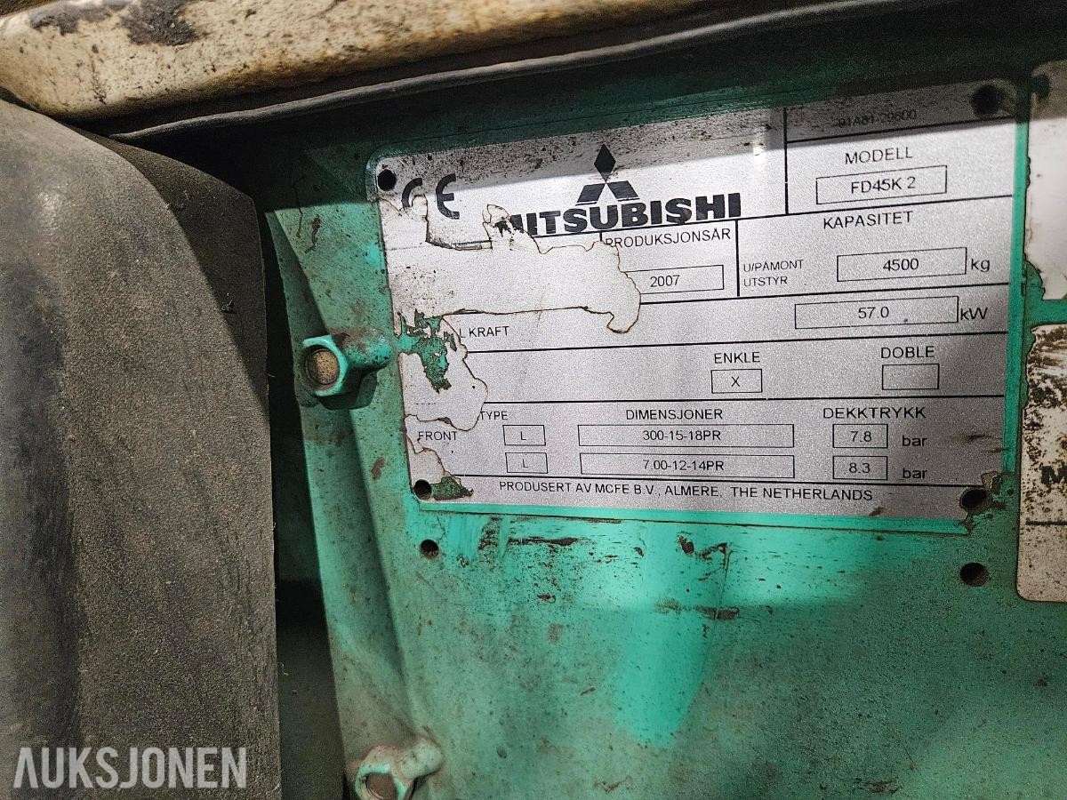 2007 Mitsubishi FD45K2 Gaffeltruck Nominell løftekapasitet: 5 000 kg