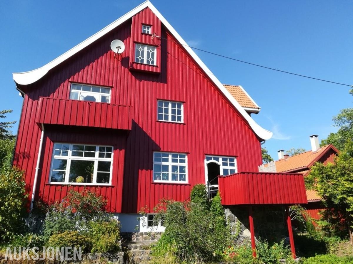 Eksklusiv omvisning i Maurstad-hjemmet med Mari og Aslak!