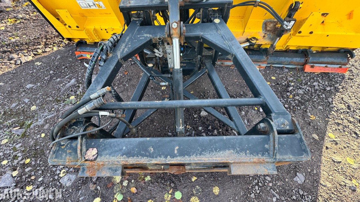 2018 Arctic Machine AM3700 HMK brøyteplog – 3,7 meter
