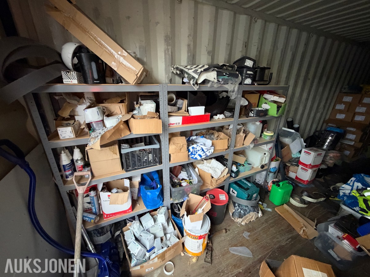 40ft Container - m/ Innhold