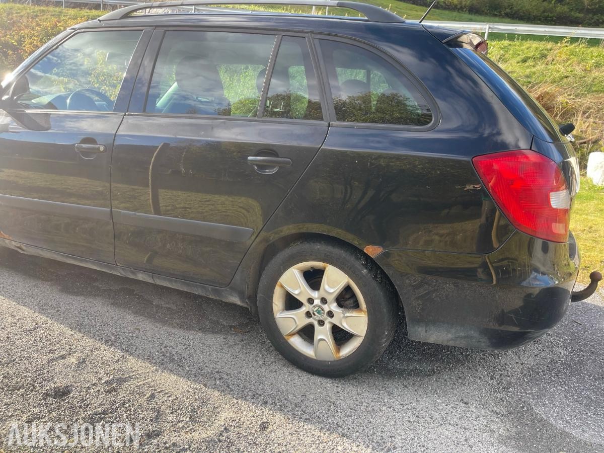 2008 Skoda Fabia 1.9 105hk hengerfeste takrails - ingen minstepris