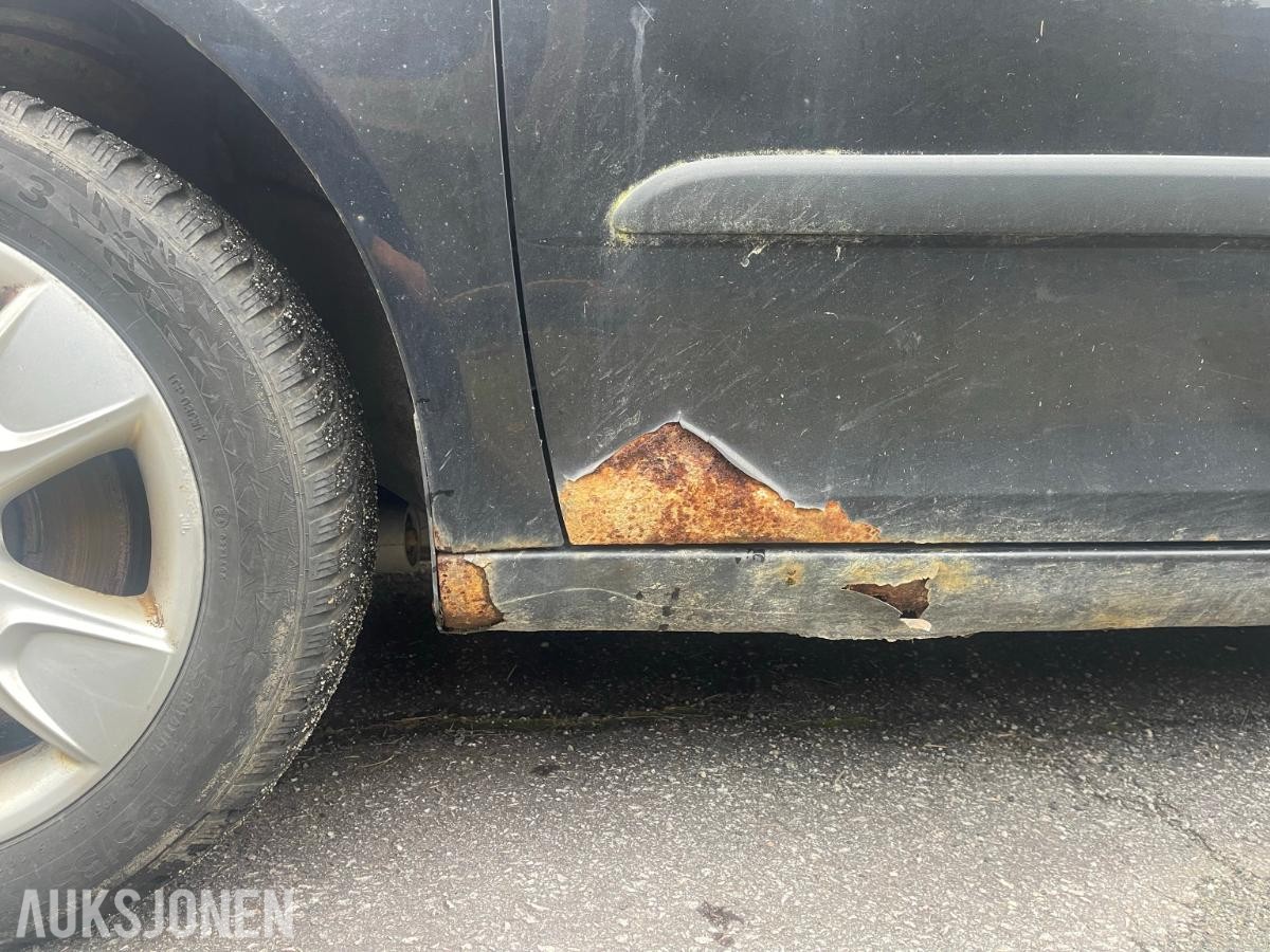 2008 Skoda Fabia 1.9 105hk hengerfeste takrails - ingen minstepris