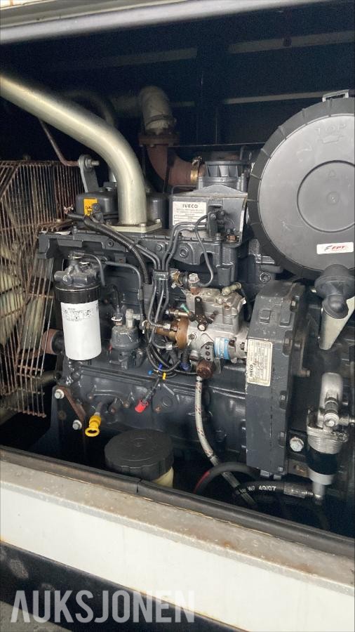 2010 2 stk Himonsa 100 KVA Aggregat