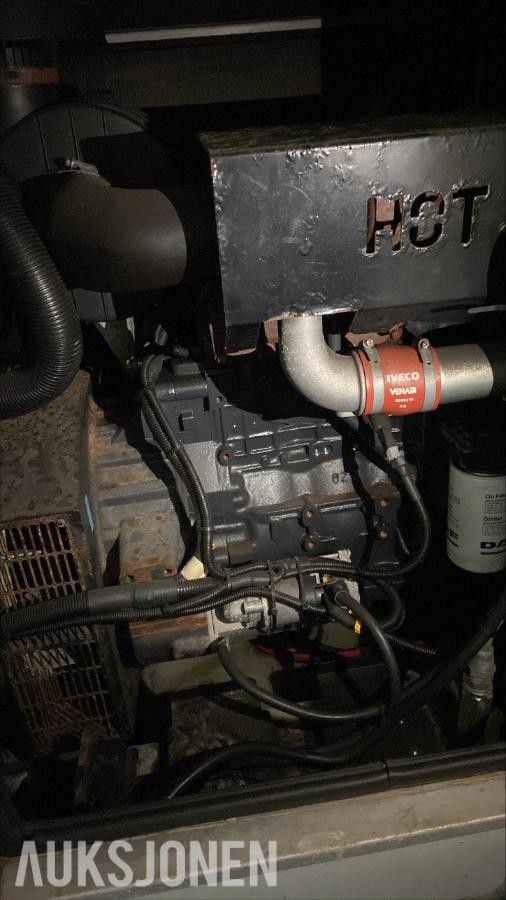 2010 2 stk Himonsa 100 KVA Aggregat