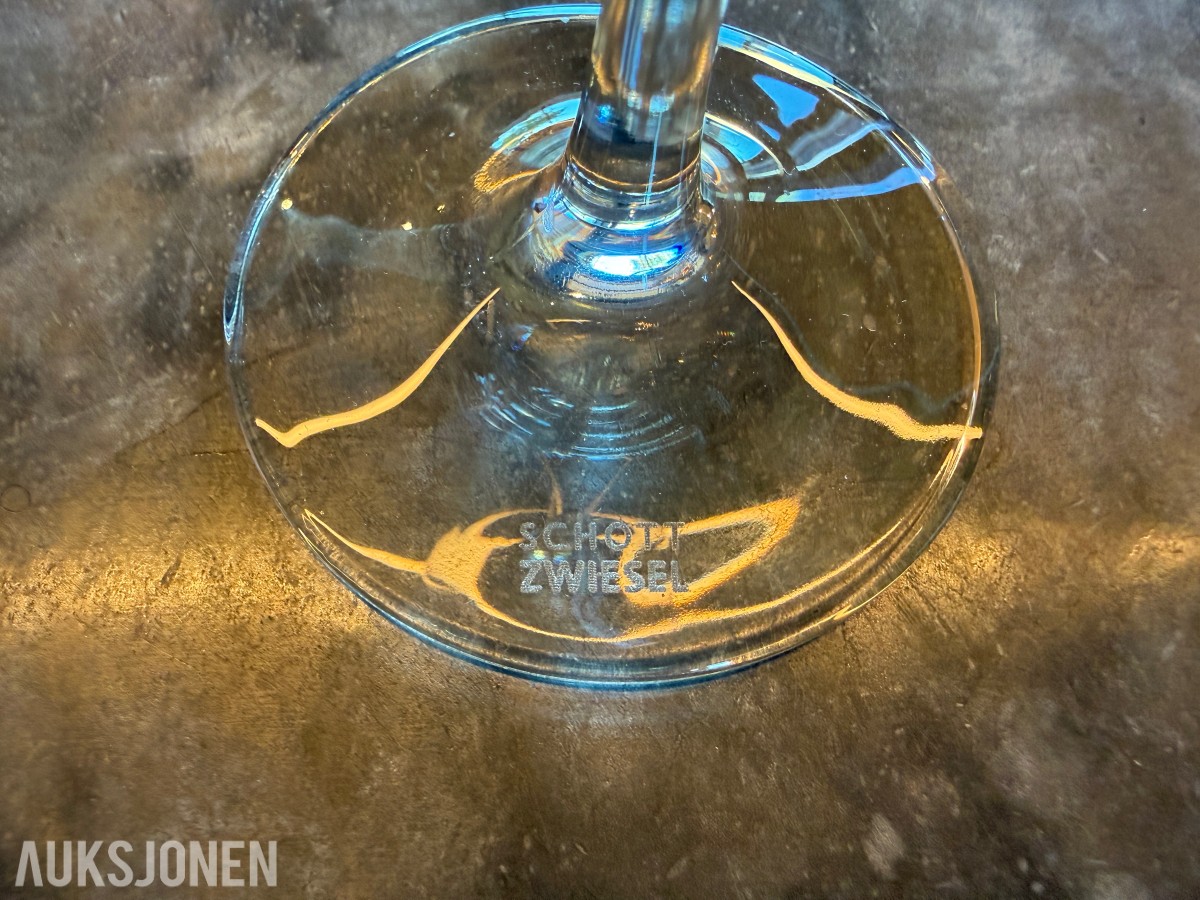 Vinglass og champagneglass i ulike utførelser