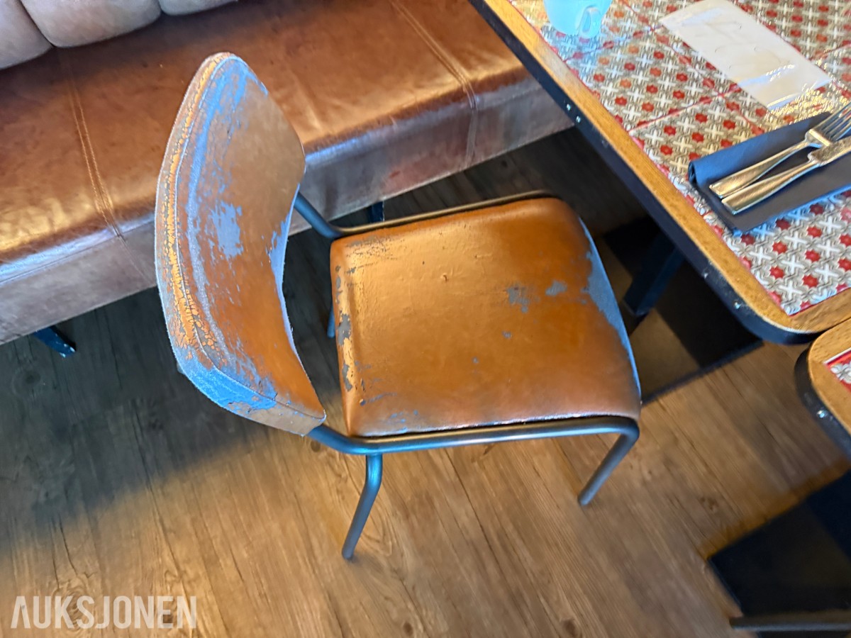 Bord og stoler