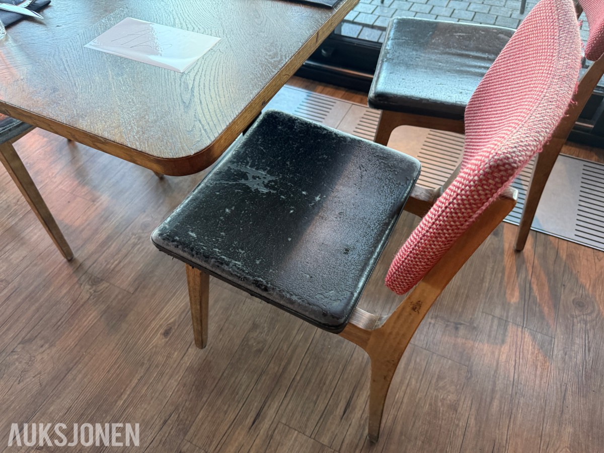 Bord og stoler