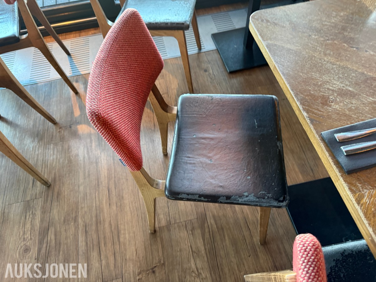 Bord og stoler