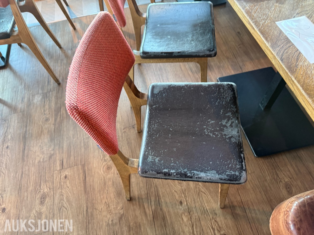 Bord og stoler