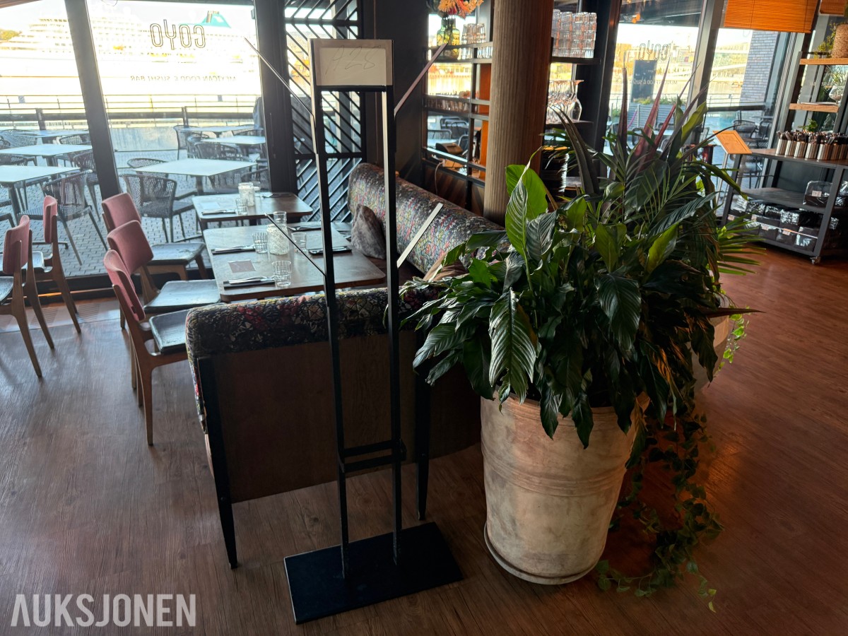 Diverse planter