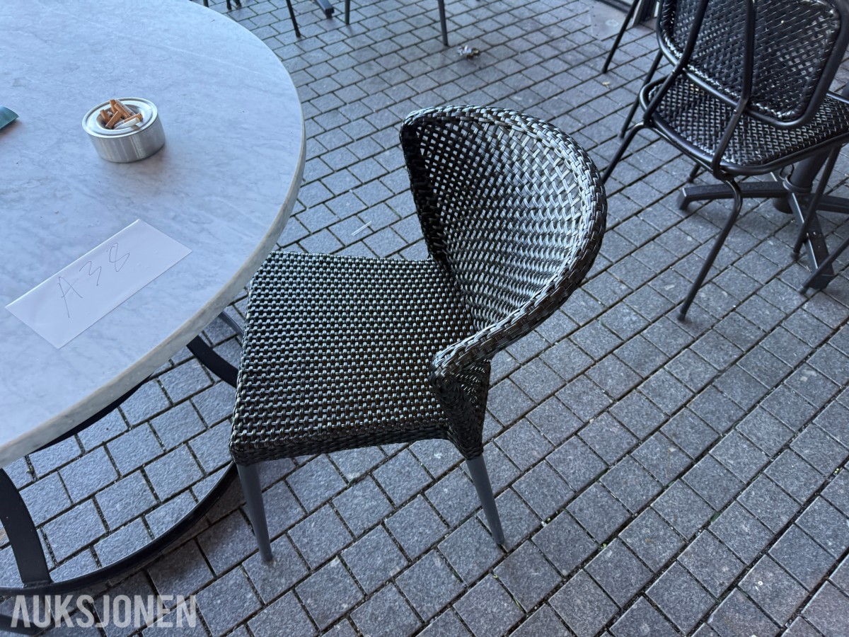 Bord og stoler