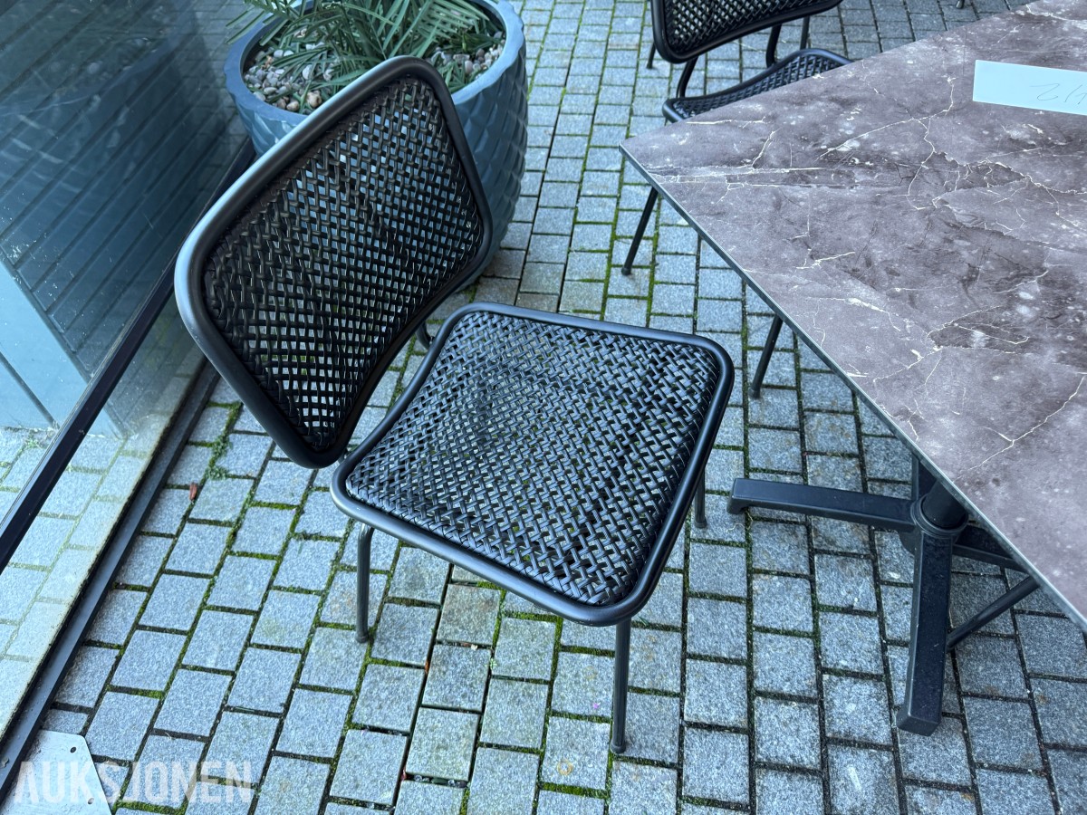 Bord og stoler
