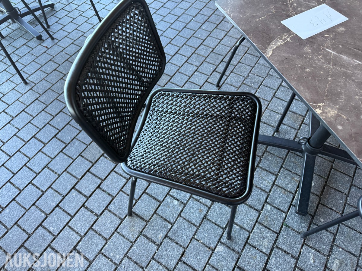 Bord og stoler