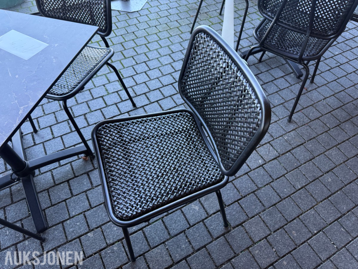 Bord og stoler