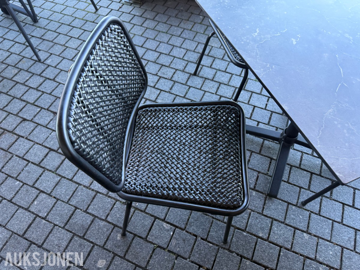 Bord og stoler