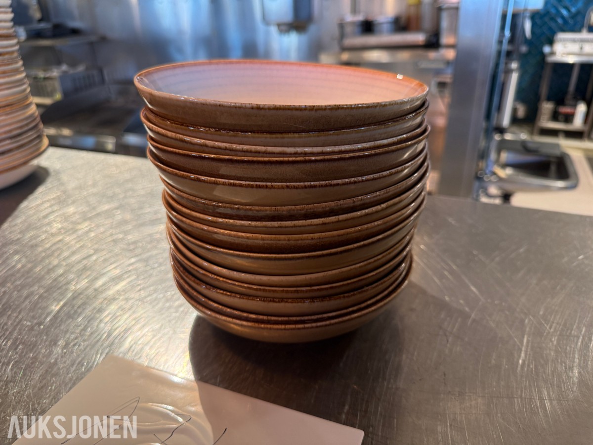 Artisan 14 serveringsskåler i keramikk