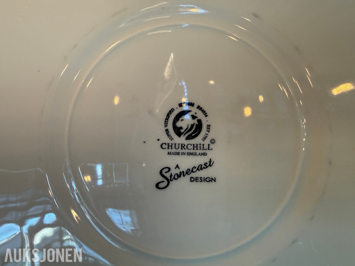 53 stk Churchill Stonecast tallerkener i 2 farger