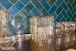 Glasspakke med karafler, mugger og drikkeglass