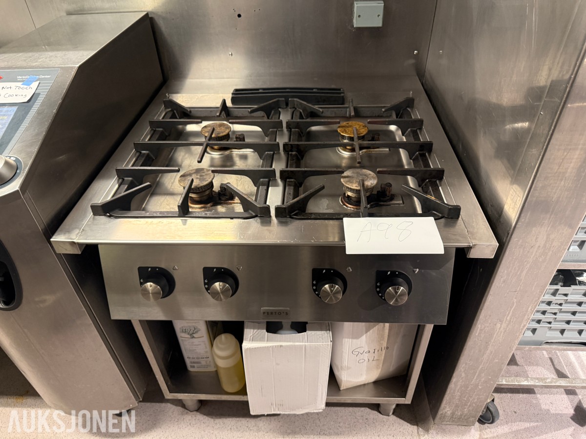 Berto's S900 4-bluss gasskomfyr med underskap